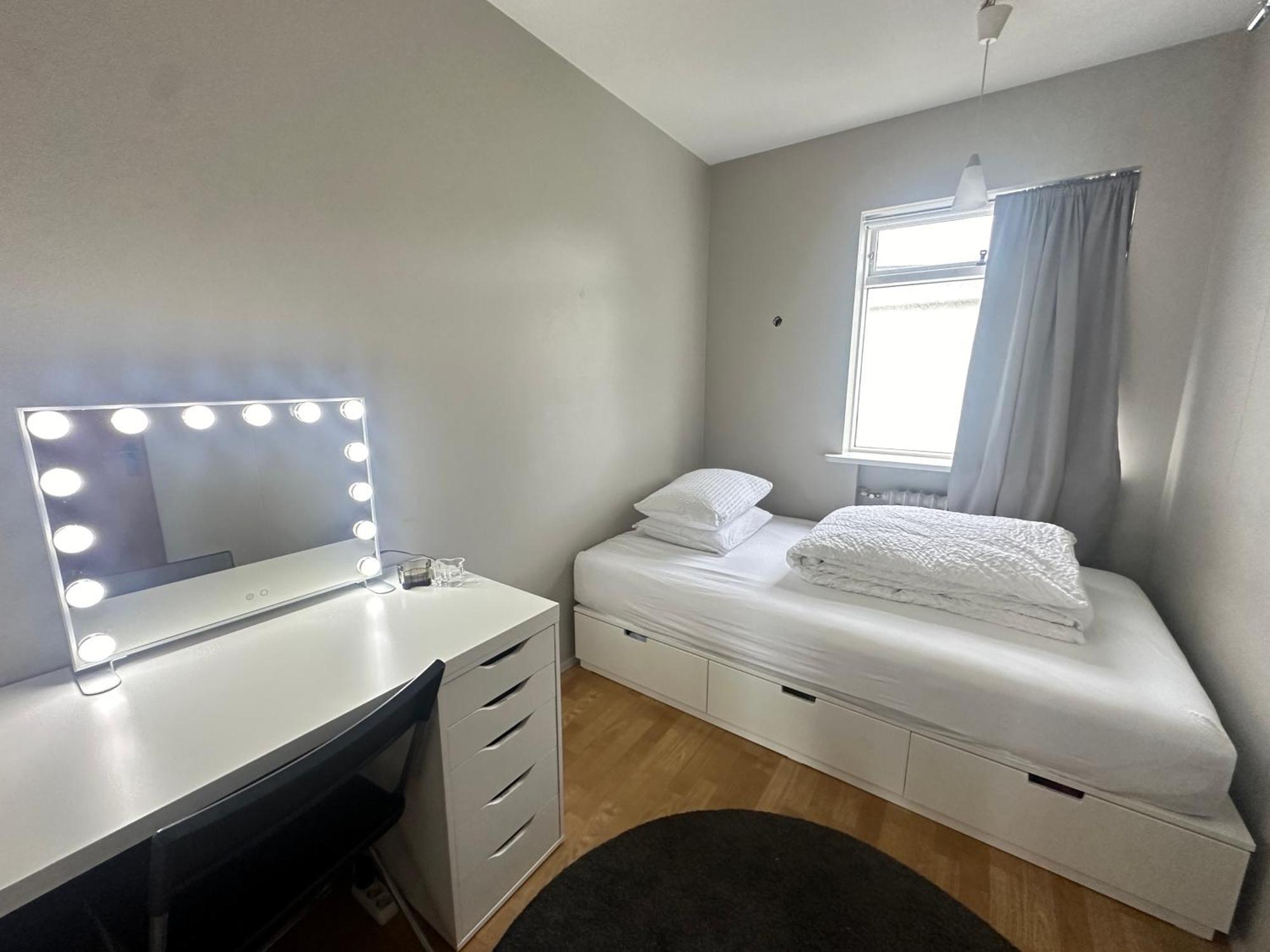 Apartment In Laugarnesvegi, Reykjavik - Birta Rentals Exterior photo